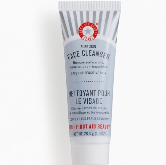 First Aid Beauty Skincare 525 First Aid Beauty Cleanser Poshmark